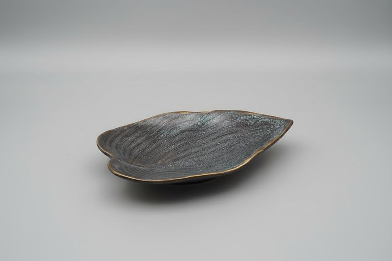 Begonia Leaf Tray, Ceramic | Small