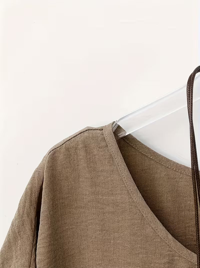 Women's Batwing Short Sleeve Round Neck Blouse
