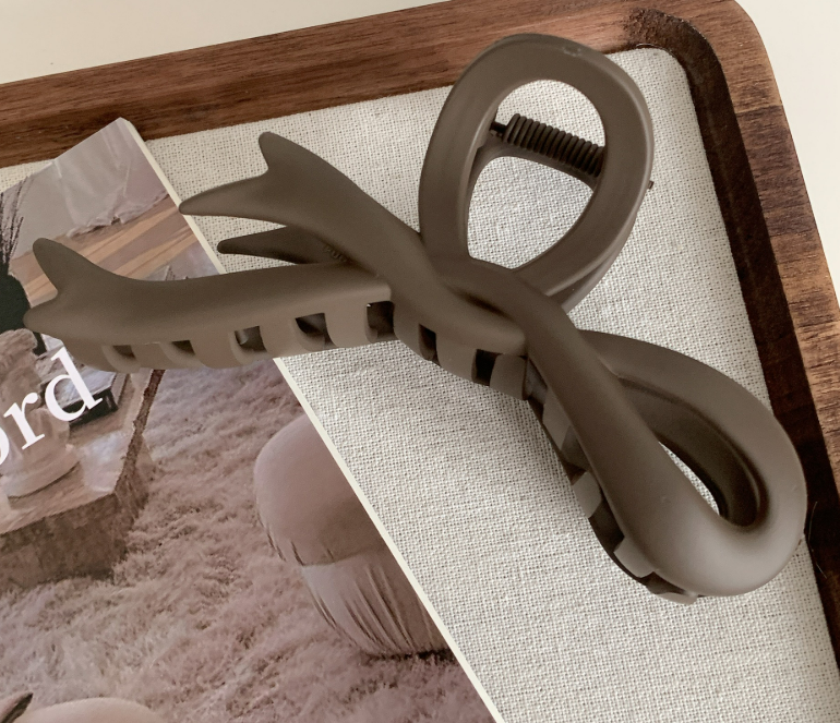 Bow Knot Claw Clip