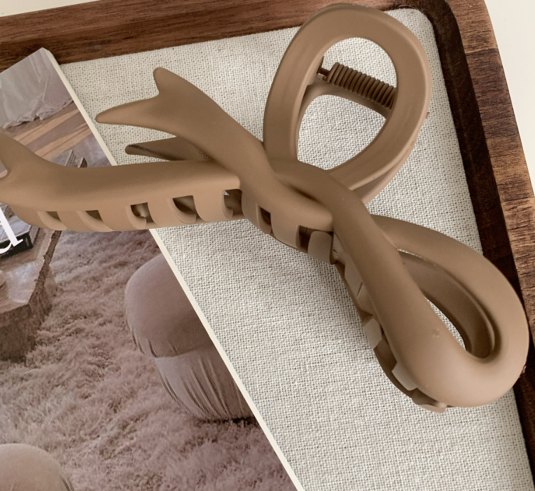 Bow Knot Claw Clip