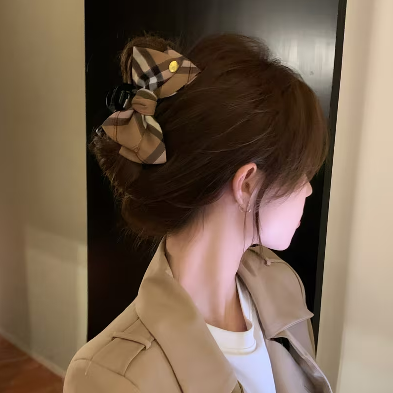 Plaid Bow Large Shark Clip