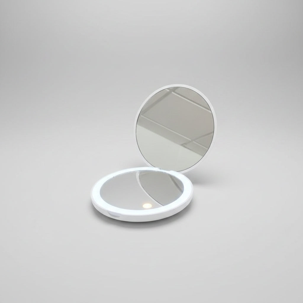 Pampre'd Compact LED Mirrors