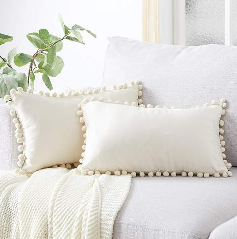 Finel Cream Lumbar Pillows