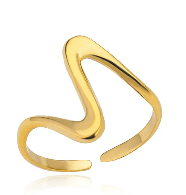 Wavy Gold Ring