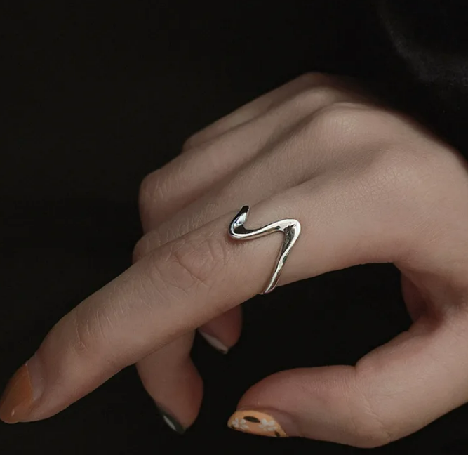 Wavy Silver Ring