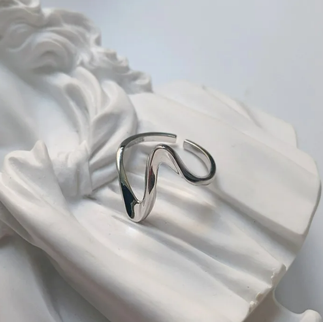 Wavy Silver Ring