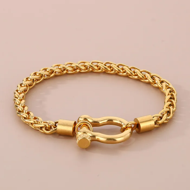 Horse Shoe Hook Bracelet