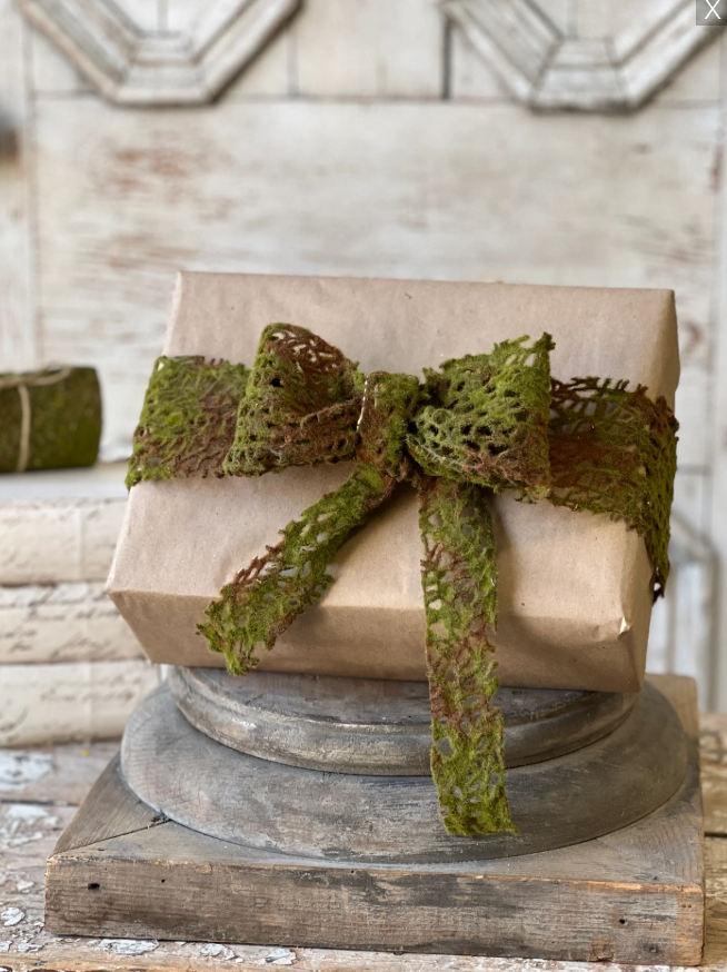 Pathway Moss Ribbon | Lace