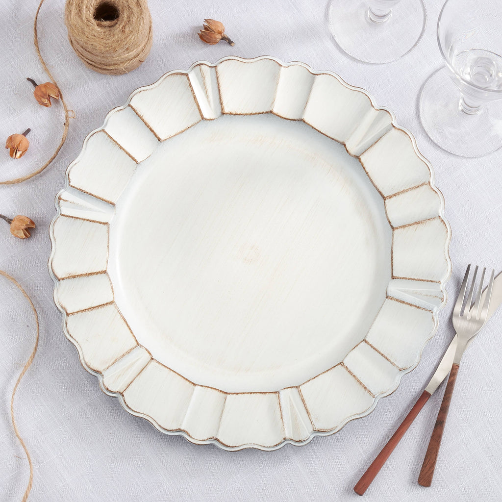 Scalloped Ruffled Charger | 13"