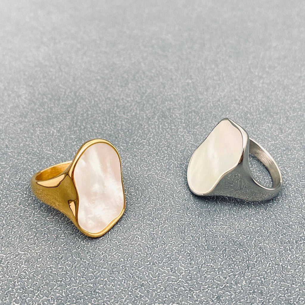 Shell Geometric 18K Gold Plated Stainless Steel Ring | Size 8