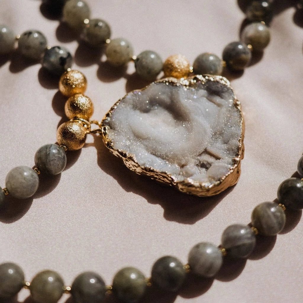 PHOEBE´S - Labradorite necklace, bohemian necklace: Labradorite