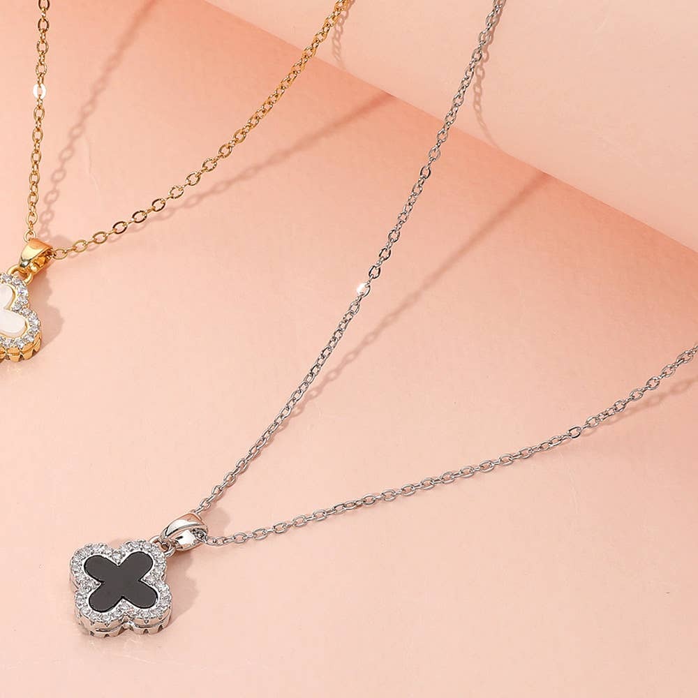 Reversible Stainless Steel Quatrefoil Pendant Necklace: SILVER BLACK