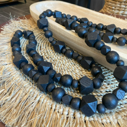 Decorative Geometric Black Beads Regular