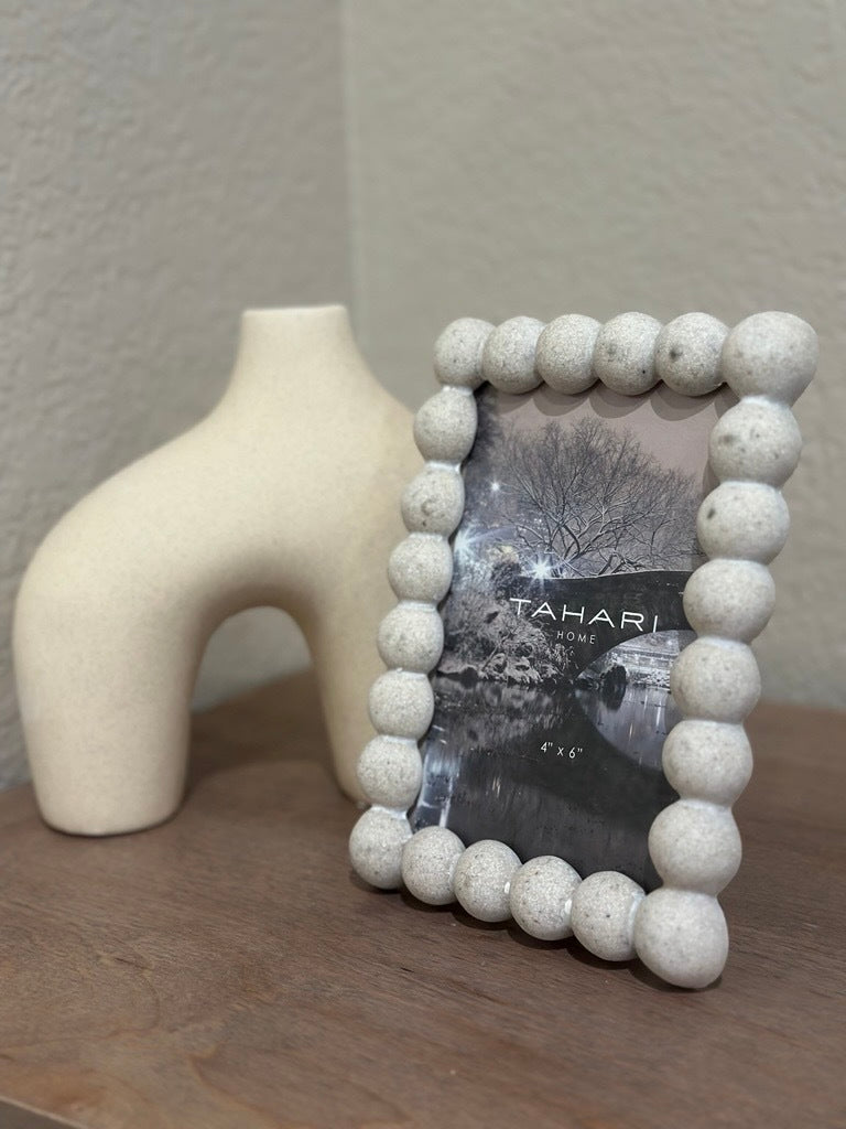 Concrete Bubble Picture Frame | 4x6in