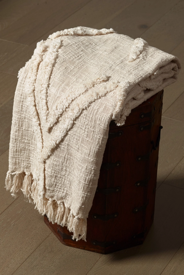 Tufted Diamond Throw Blanket